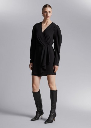 Saty & Other Stories Ruffled Wrap Mini Damske Čierne | SK-EM0318695
