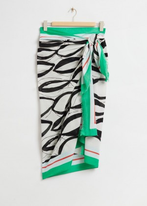 Sukna & Other Stories Geometric Patterned Sarong Damske Čierne Biele | SK-IN1679583