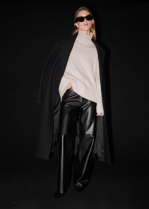 Sveter & Other Stories Cashmere Mock Neck Jumper Damske Béžové | SK-AY0634715