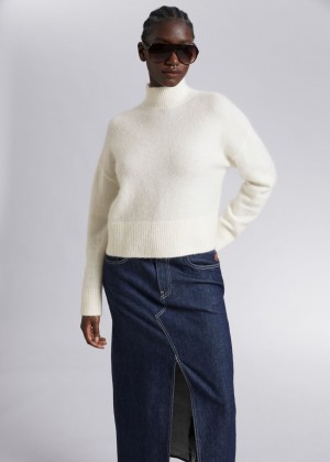 Sveter & Other Stories Cropped Mock Neck Knit Damske Biele | SK-SX5970481