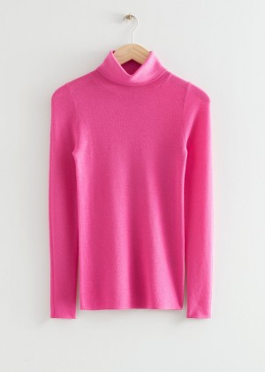 Sveter & Other Stories Fitted Merino Knit Turtleneck Damske Ruzove | SK-IW9238670