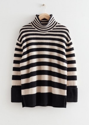 Sveter & Other Stories Oversized Turtleneck Knit Damske Čierne Krém | SK-ZU4938150