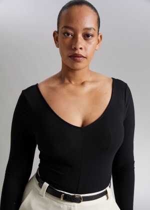 Topy & Other Stories Slim V-Neck Damske Čierne | SK-QI3207196